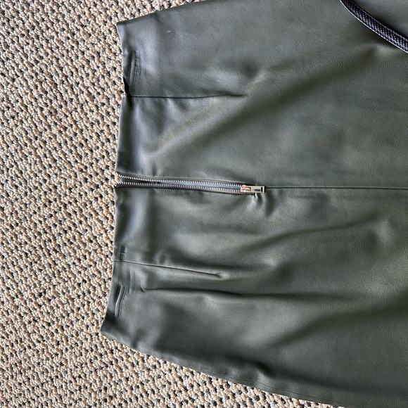 Zara Basic Pleather Army Green Pencil Skirt - Picture 5 of 8